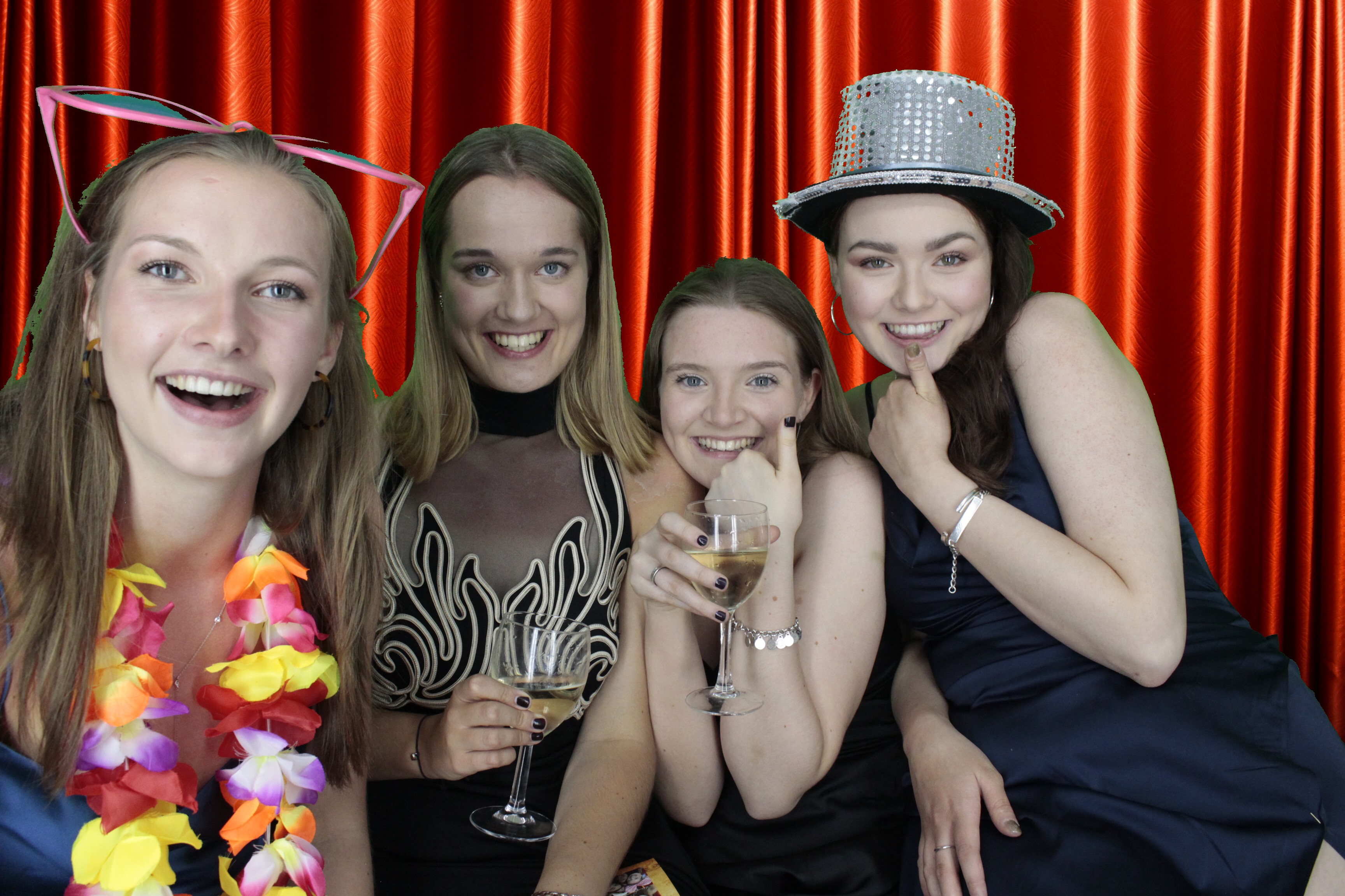 St Gabriel's Leavers 2019 | View more photos from the event at gallery.myphotoboothexperience.co.uk/u/MyPhotoBoothExperienceLtd/St-Gabriels-Leavers-2019